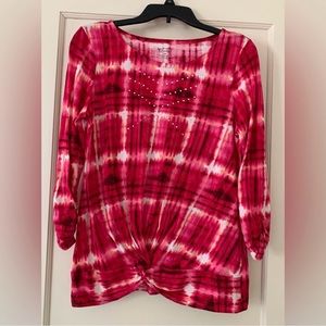 NEW DIRECTIONS WEEKEND Top Size M